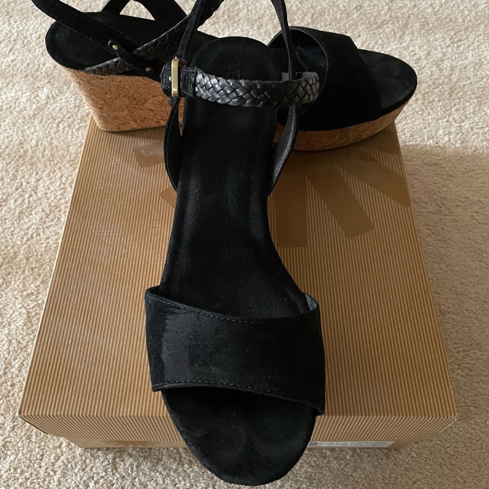 Ugg Black Suede Wedge Size 12
